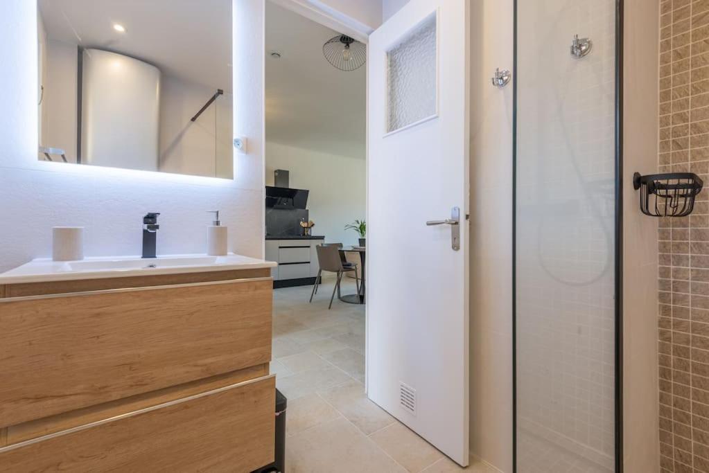 Apartamento 2P Neuf Au Coeur De St Jean Cap Ferrat Saint-Jean-Cap-Ferrat Exterior foto